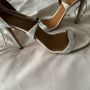 Elegant White Strappy Heels with Rhinestones